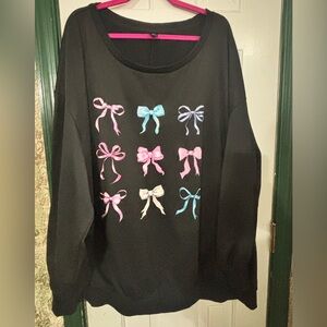 SHEIN Black and Pink Sweater